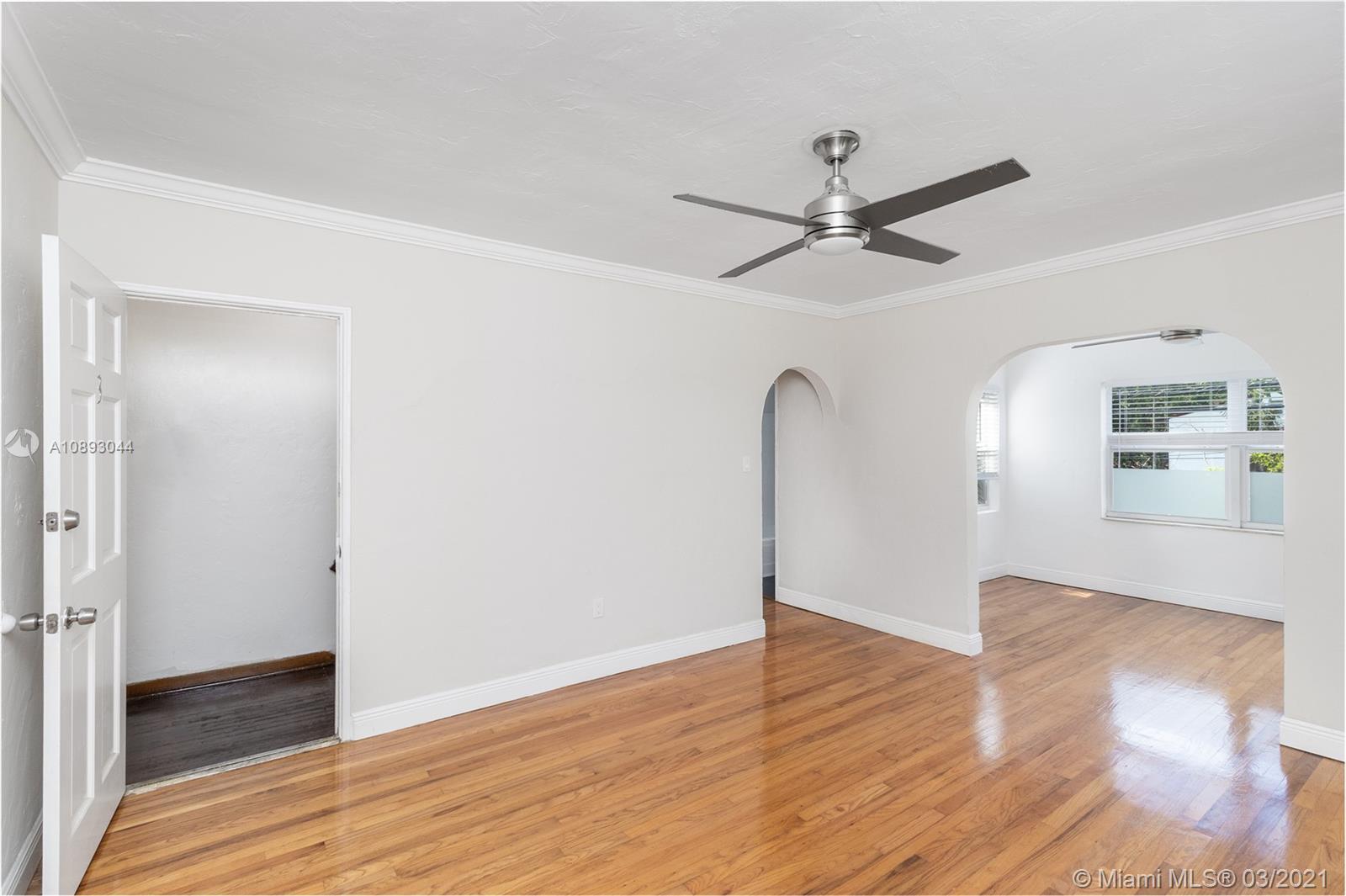 See details / 2719 sq. ft. $ 2020-12-29 0 Photo