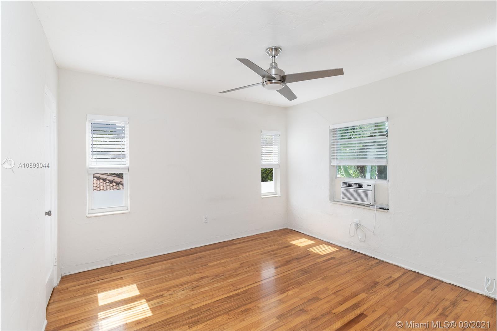 See details / 2719 sq. ft. $ 2020-12-29 0 Photo