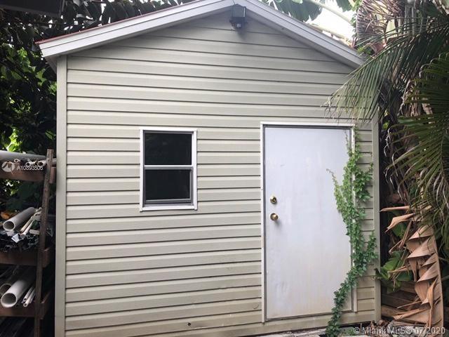 See details / sq. ft. $ 2020-10-02 0 Photo