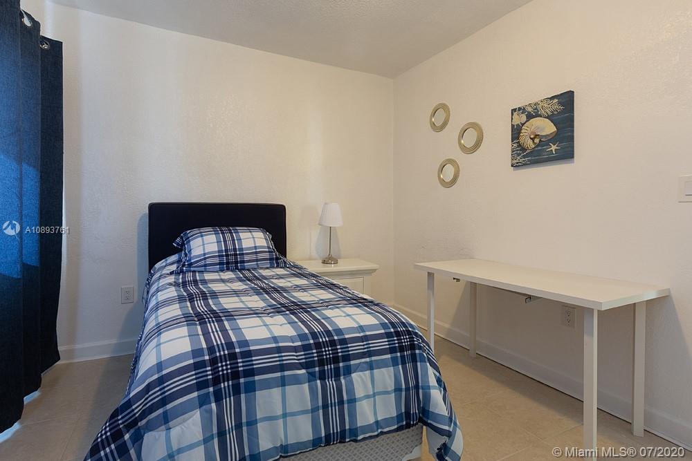 See details / 2534 sq. ft. $ 2020-07-16 0 Photo