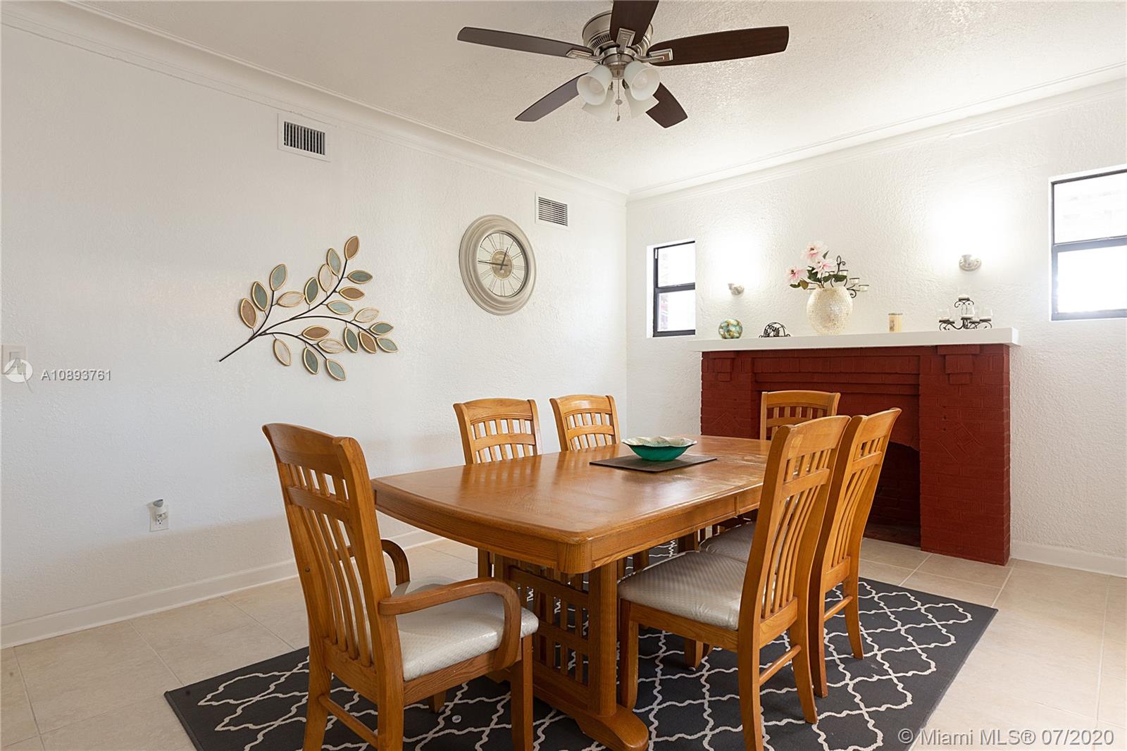 See details / 2534 sq. ft. $ 2020-07-16 0 Photo
