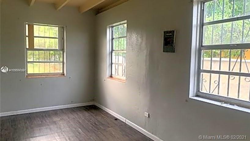 See details / 1224 sq. ft. $ 2021-02-03 0 Photo