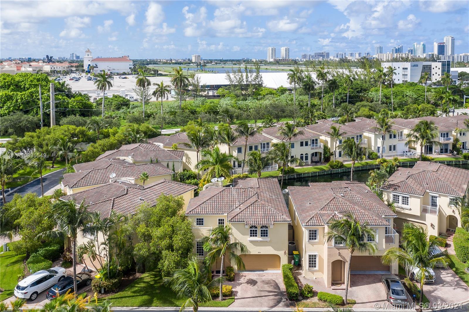 Photo of 3151 212th St, Aventura, Florida, 33180 -