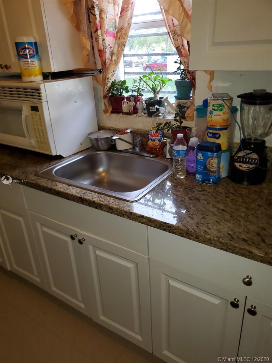 See details / 1458 sq. ft. $ 2020-09-25 0 Photo