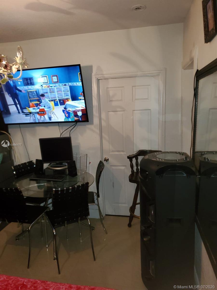 See details / 1458 sq. ft. $ 2020-09-25 0 Photo