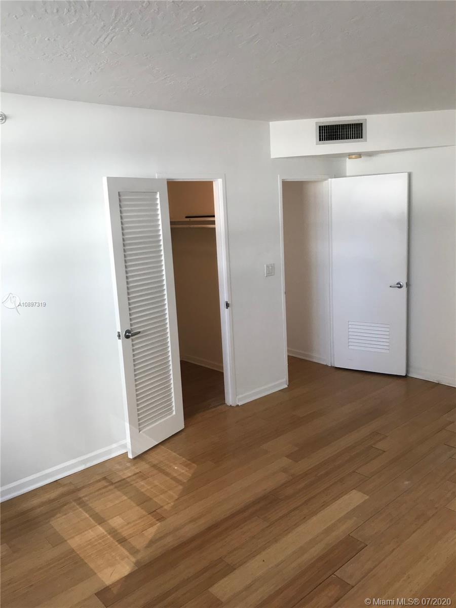 Photo of 3001 Ocean Dr #245, Hollywood, Florida, 33019 -