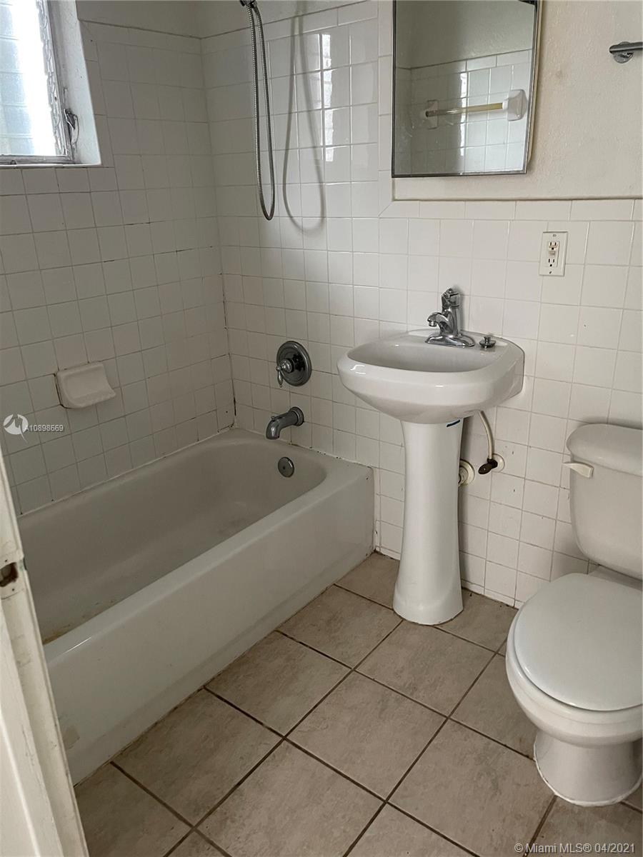 See details / sq. ft. $ 2020-07-28 0 Photo