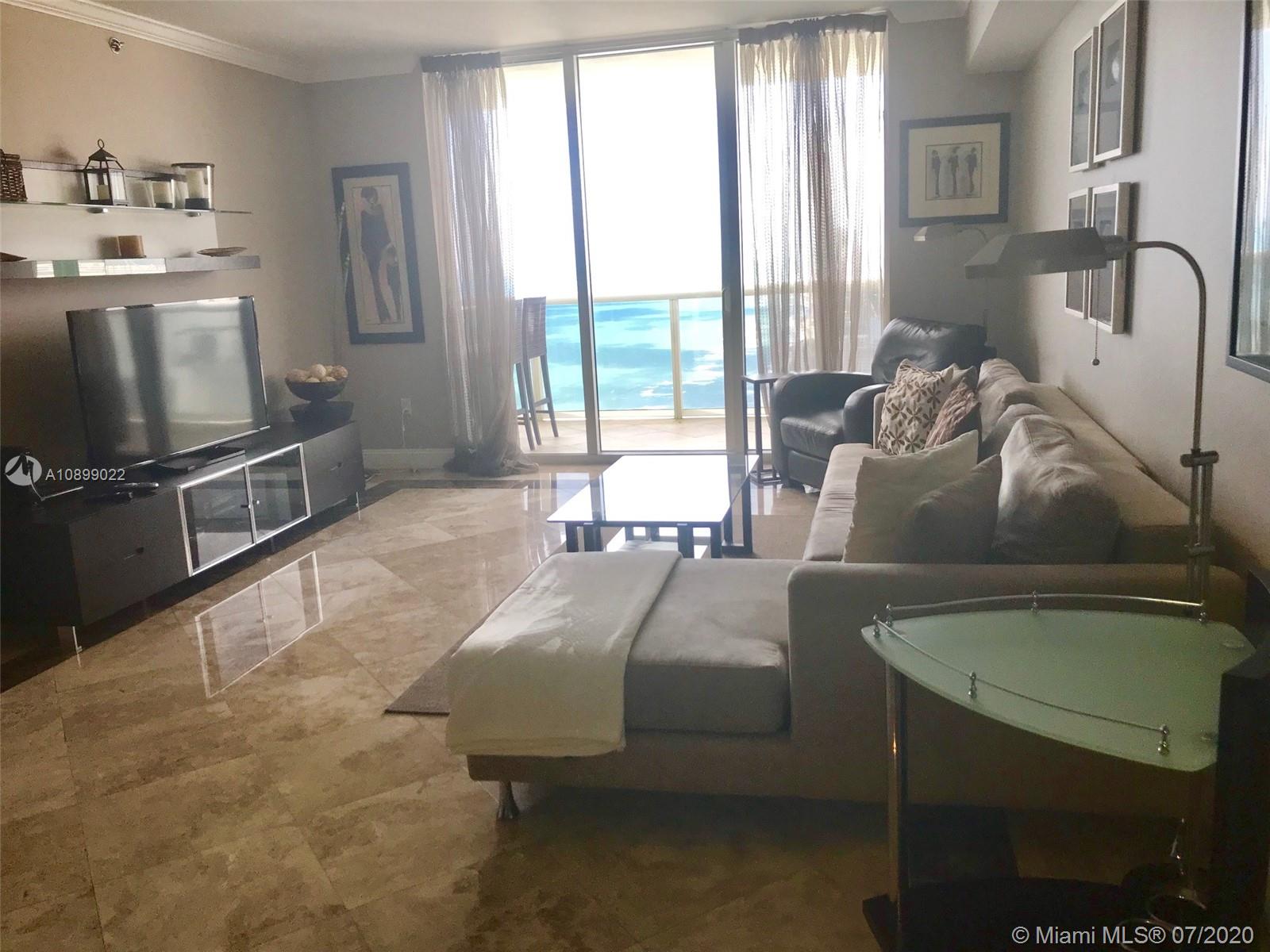 Ver detalles 4803 3 / 3 1733 sq. ft. $ 2020-07-23 0 foto