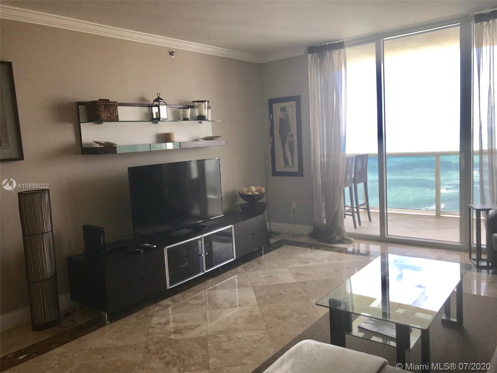 Ver detalles 4803 3 / 3 1733 sq. ft. $ 2020-07-23 0 foto