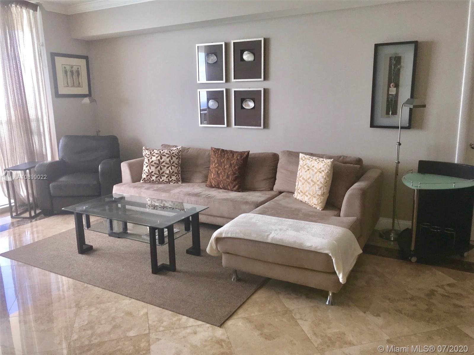 Ver detalles 4803 3 / 3 1733 sq. ft. $ 2020-07-23 0 foto