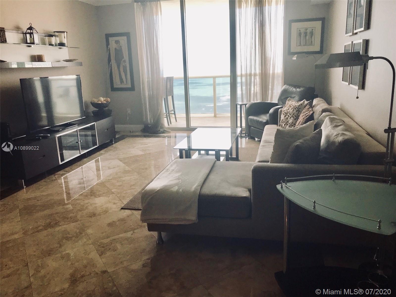 Ver detalles 4803 3 / 3 1733 sq. ft. $ 2020-07-23 0 foto