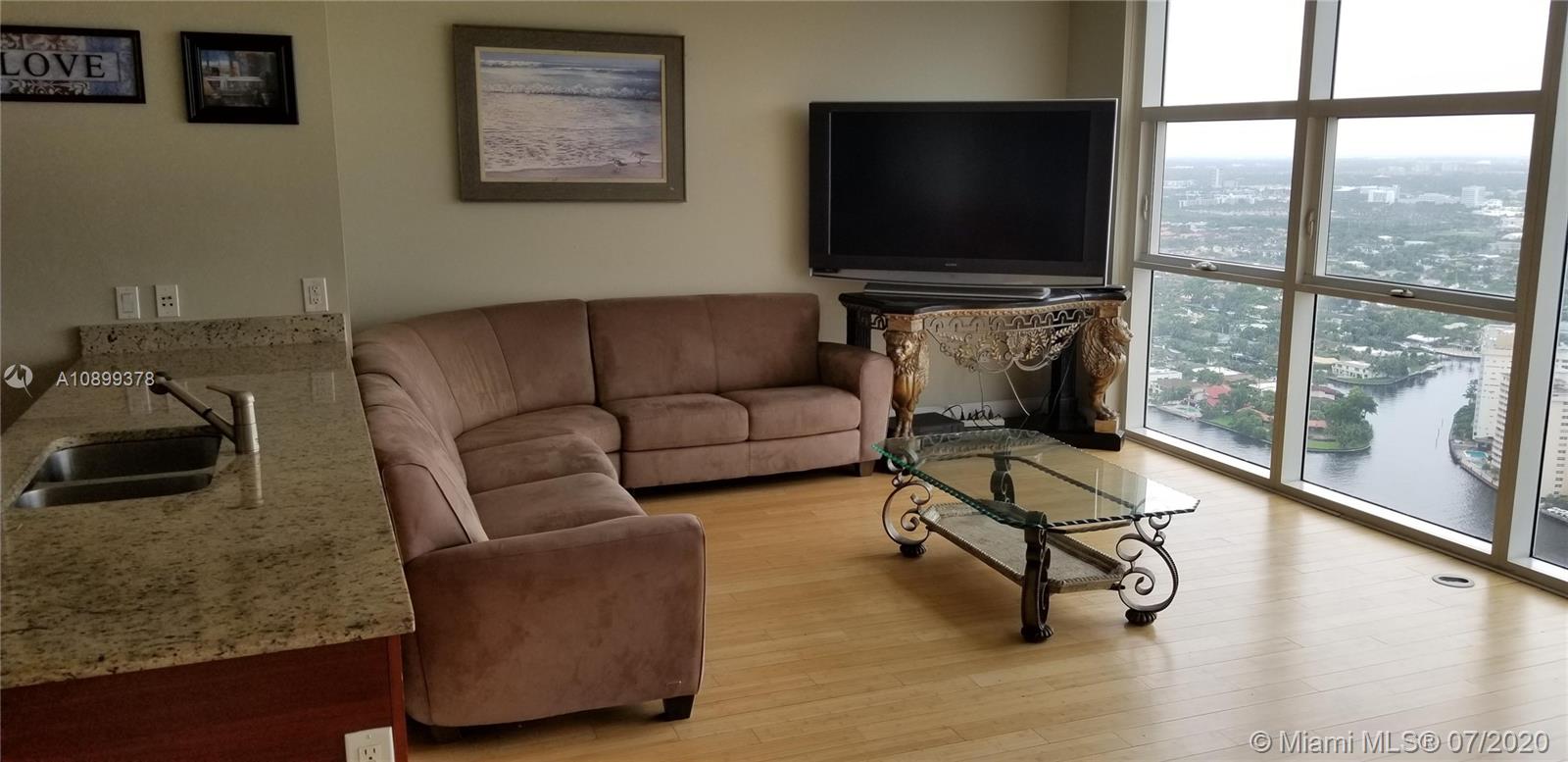 Ver detalles 4607 1 / 1 871 sq. ft. $ 2020-09-04 0 foto