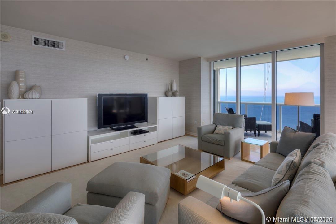 See details 2804 3 / 3 2078 sq. ft. $ 2020-08-13 0 Photo