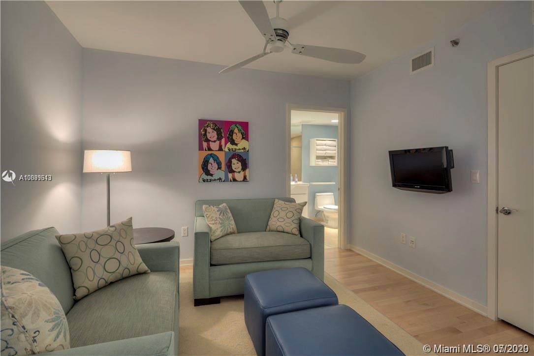 See details 2804 3 / 3 2078 sq. ft. $ 2020-08-13 0 Photo