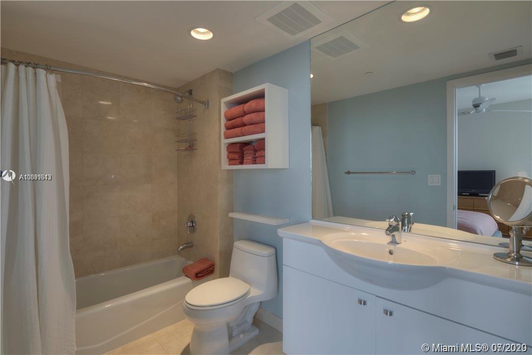 See details 2804 3 / 3 2078 sq. ft. $ 2020-08-13 0 Photo