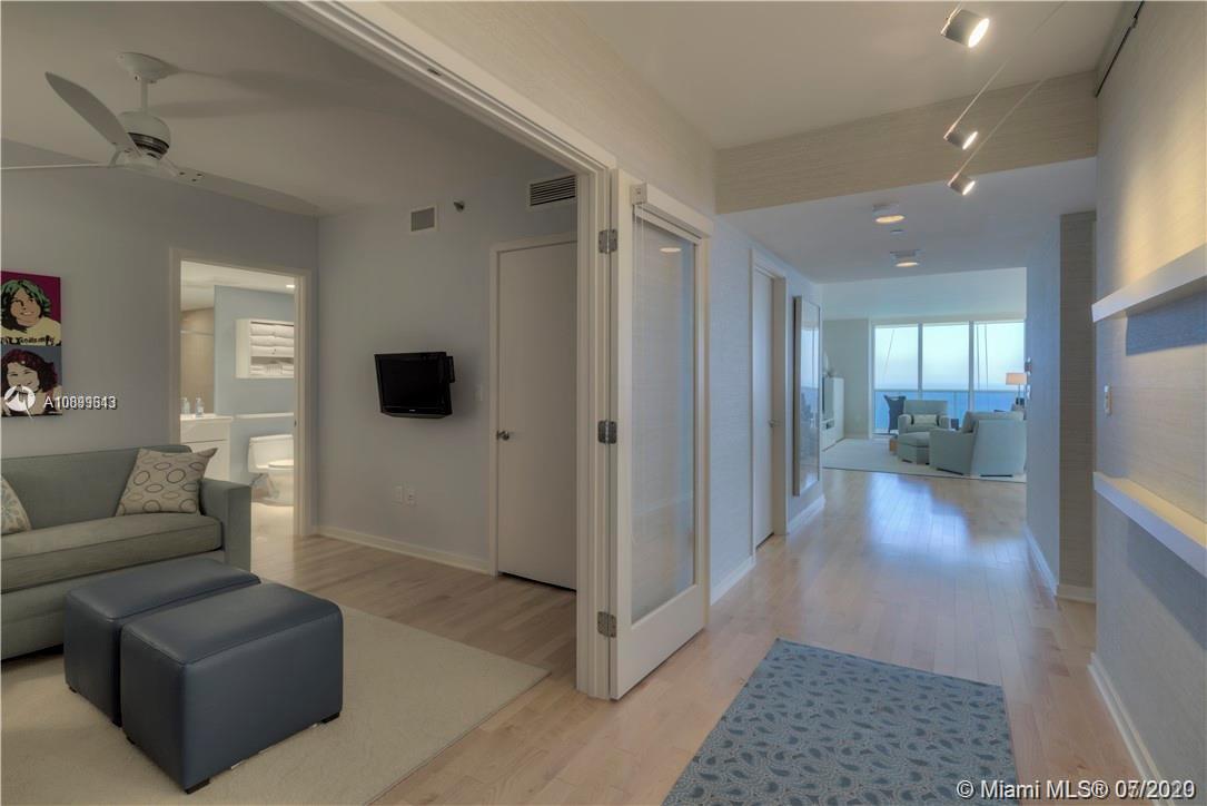 See details 2804 3 / 3 2078 sq. ft. $ 2020-08-13 0 Photo