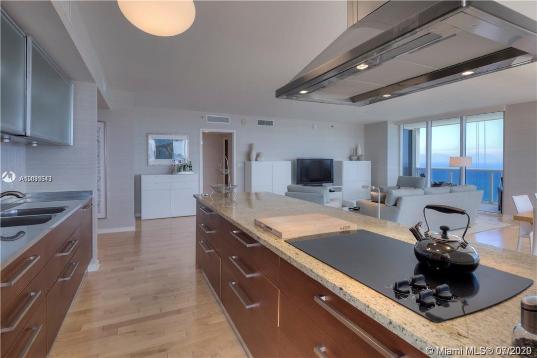 See details 2804 3 / 3 2078 sq. ft. $ 2020-08-13 0 Photo