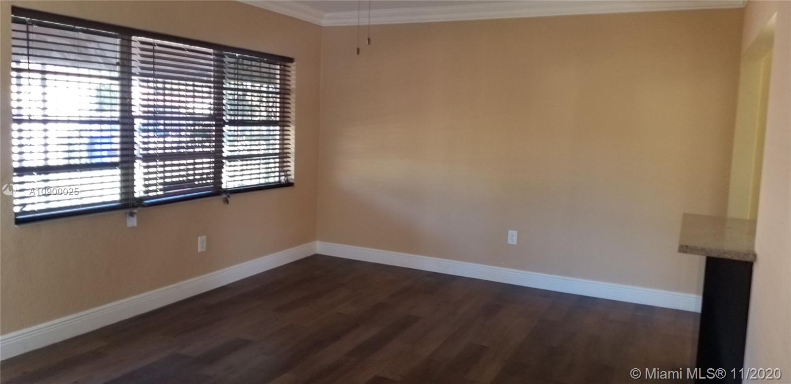 See details / 1725 sq. ft. $ 2021-01-27 0 Photo