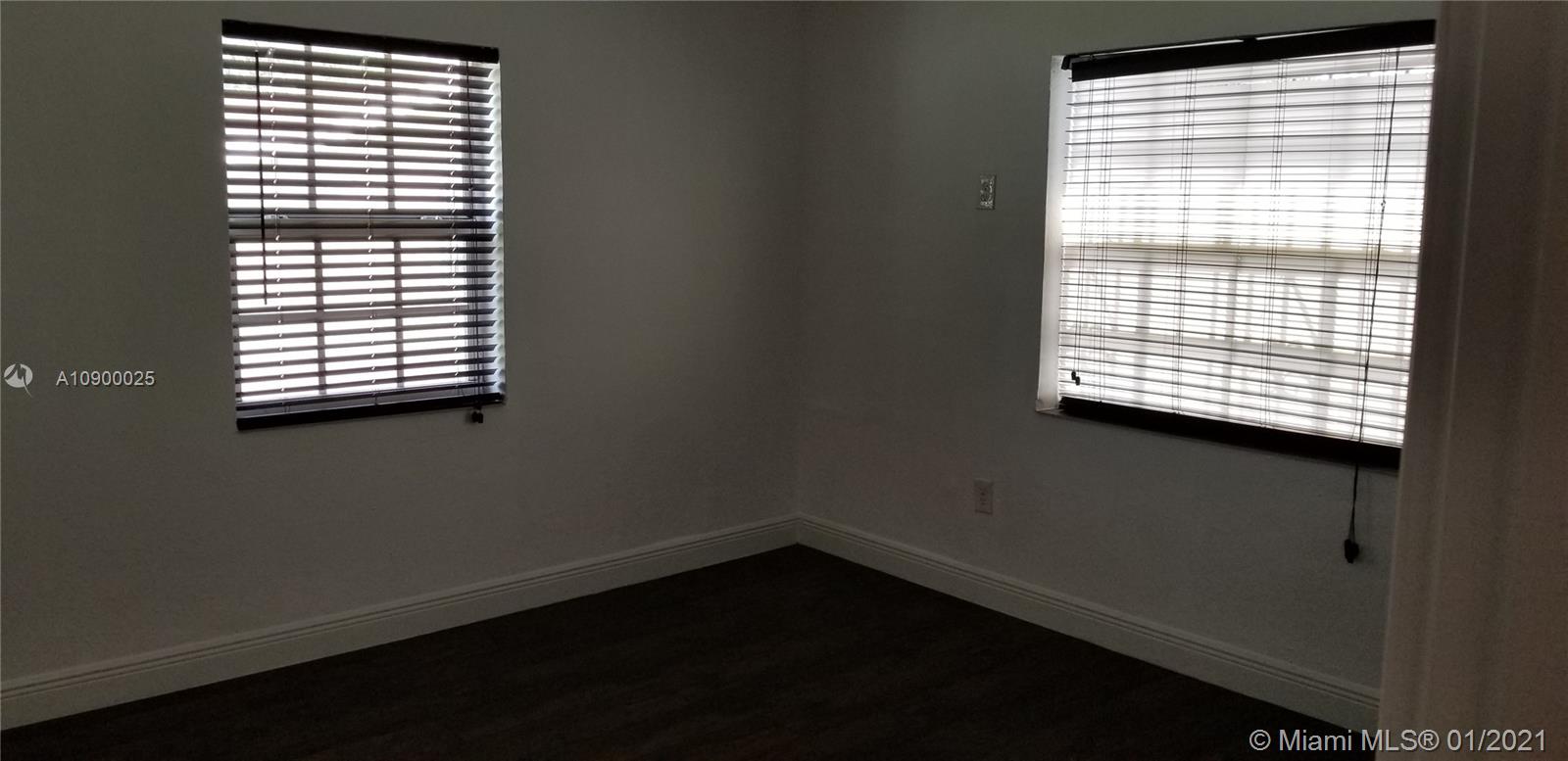 See details / 1725 sq. ft. $ 2021-01-27 0 Photo