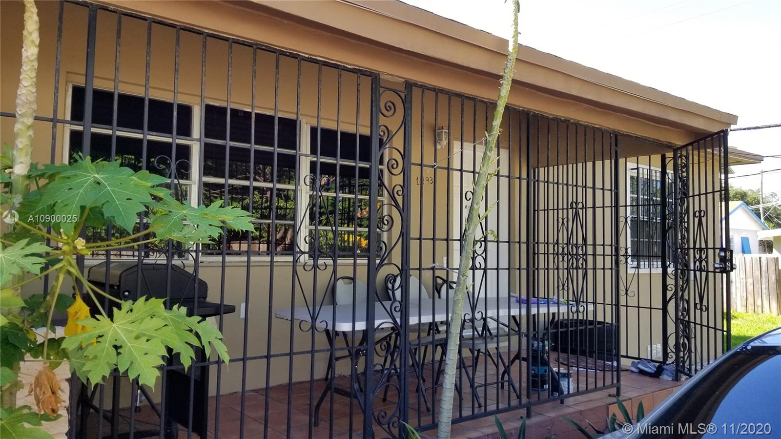 See details / 1725 sq. ft. $ 2021-01-27 0 Photo