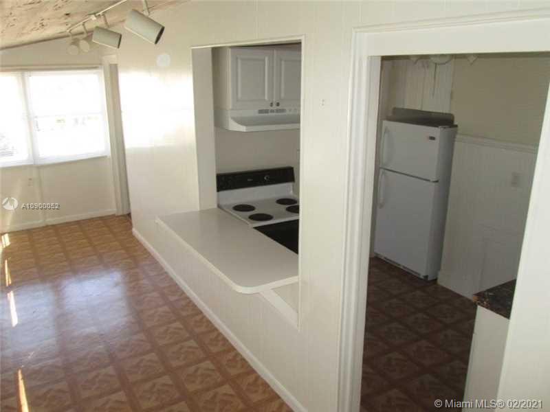 See details / 3016 sq. ft. $ 2020-07-27 0 Photo
