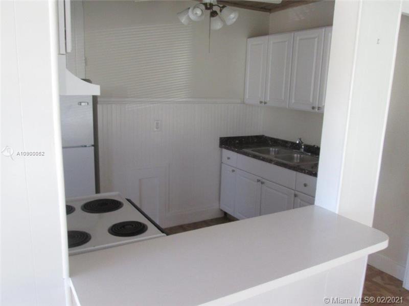 See details / 3016 sq. ft. $ 2020-07-27 0 Photo