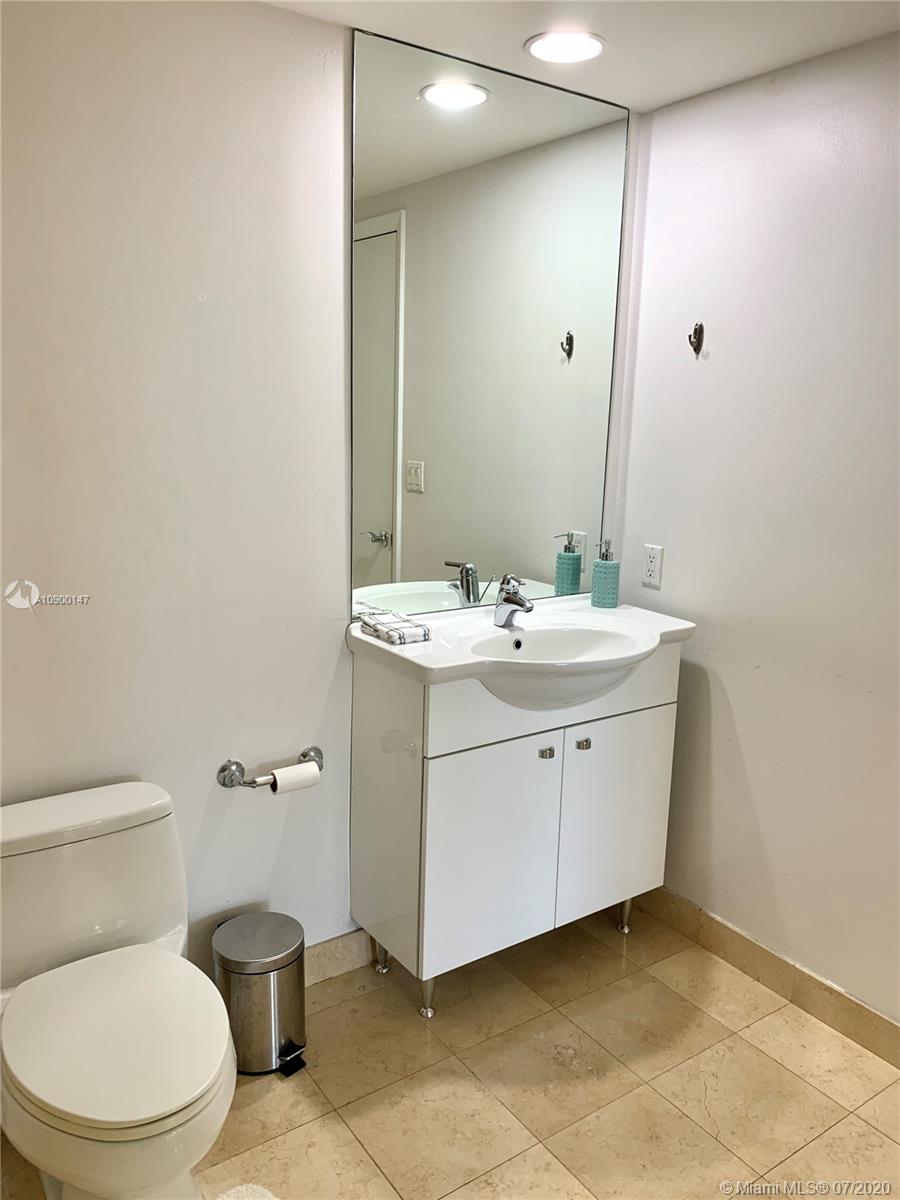 Ver detalles 1609 2 / 1 1086 sq. ft. $ 2020-07-27 0 foto