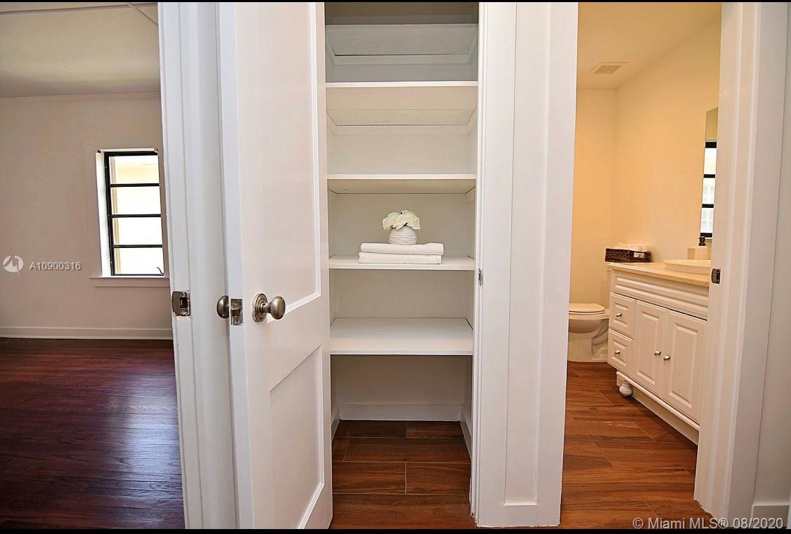 See details / sq. ft. $ 2020-07-27 0 Photo
