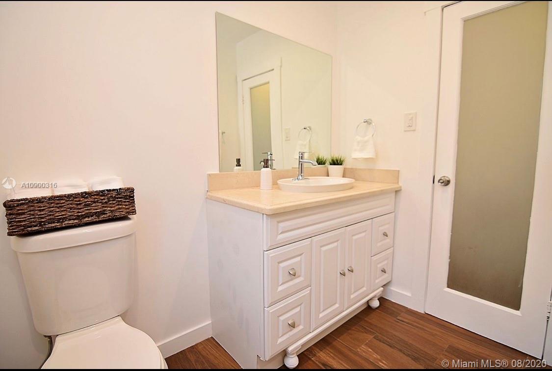 See details / sq. ft. $ 2020-07-27 0 Photo