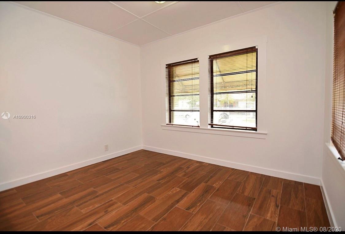 See details / sq. ft. $ 2020-07-27 0 Photo
