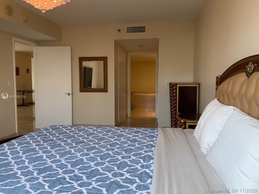 See details 510 2 / 2 1782 sq. ft. $ 2020-10-04 0 Photo