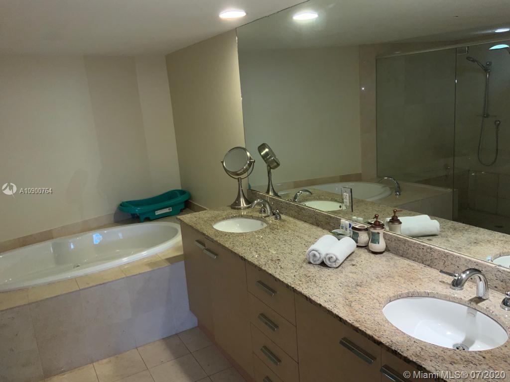 See details 510 2 / 2 1782 sq. ft. $ 2020-10-04 0 Photo
