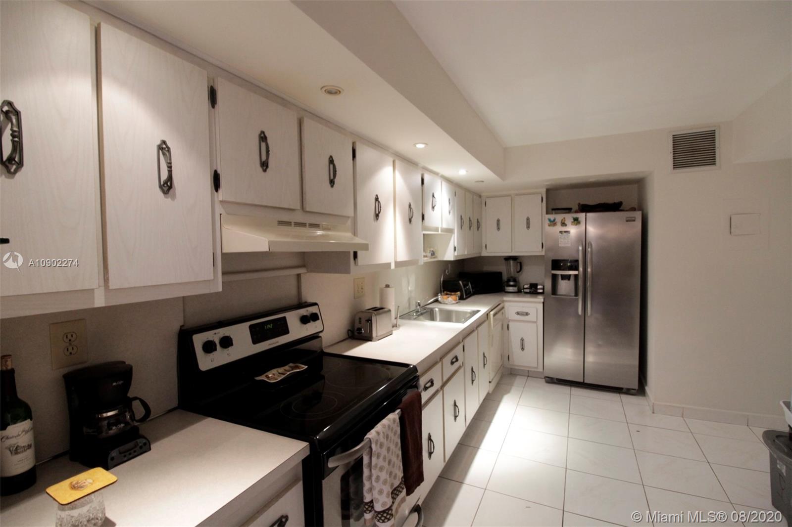 Photo of 600 Three Islands Blvd #805, Hallandale Beach, Florida, 33009-2884 -