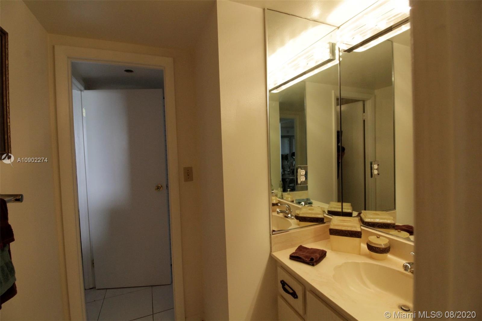 Photo of 600 Three Islands Blvd #805, Hallandale Beach, Florida, 33009-2884 -