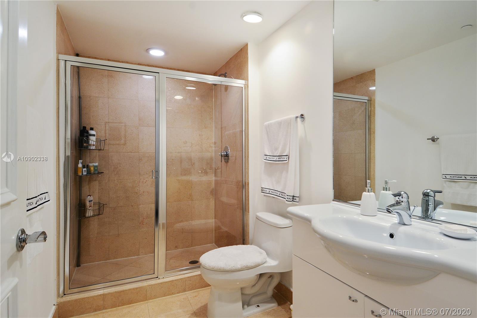 See details UPH 4302 3 / 3 1841 sq. ft. $ 2020-07-30 0 Photo