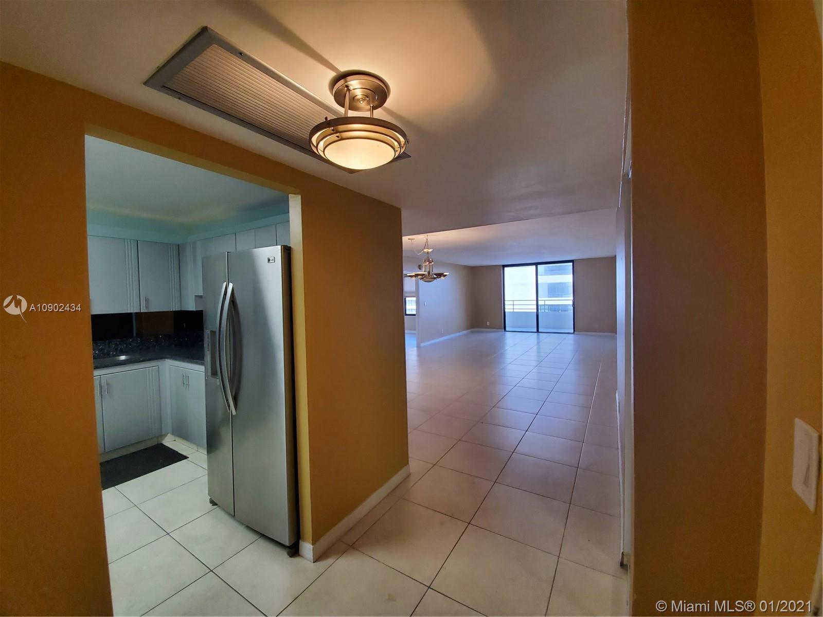 Photo of 2500 Parkview Dr #914, Hallandale Beach, Florida, 33009 -