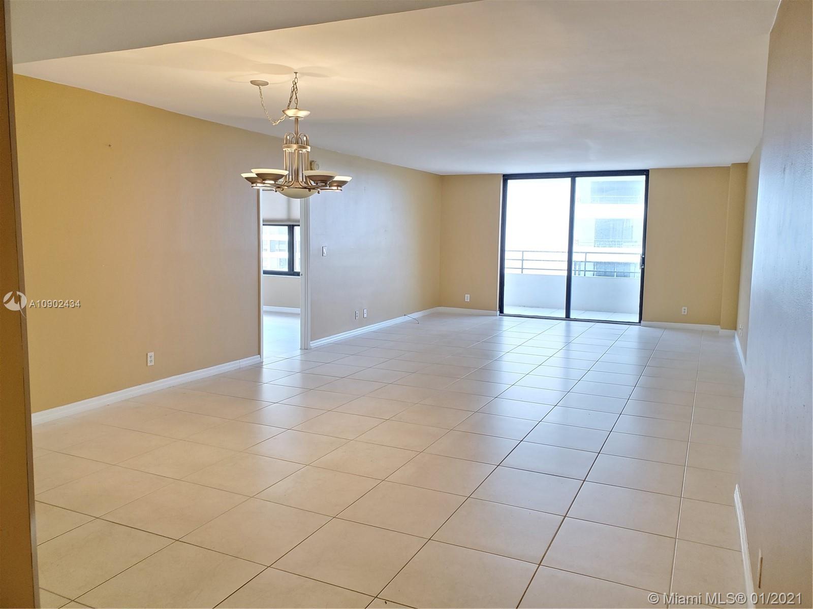 Photo of 2500 Parkview Dr #914, Hallandale Beach, Florida, 33009 -