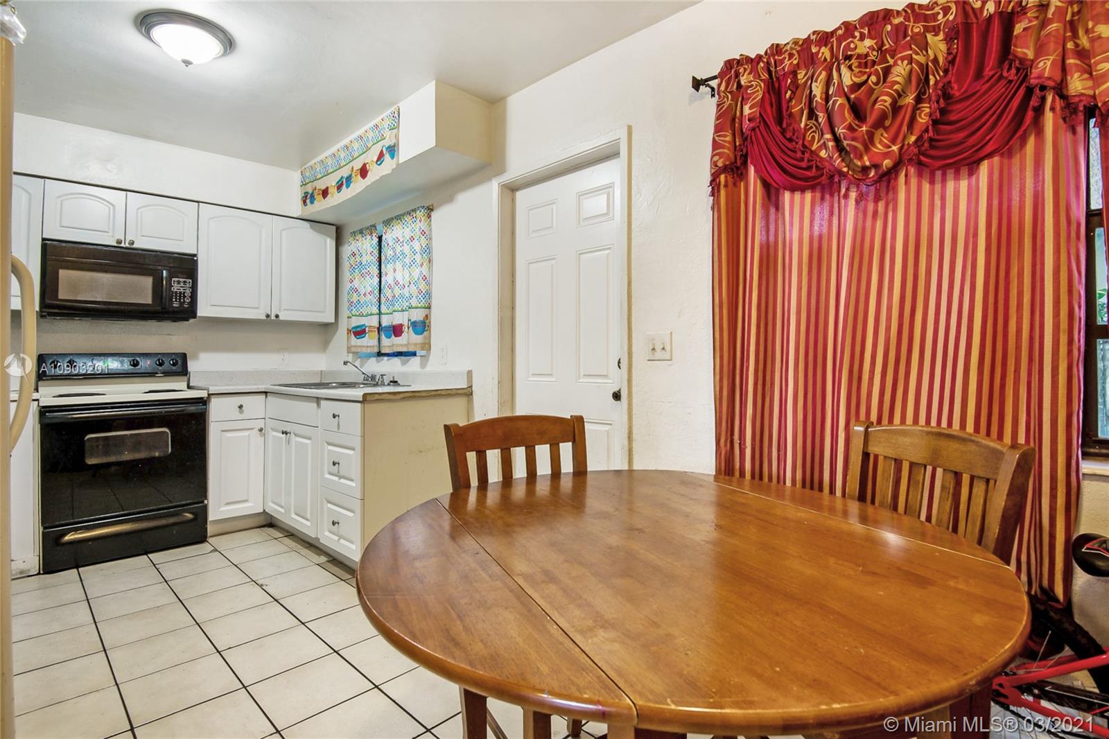 See details / sq. ft. $ 2020-12-22 0 Photo