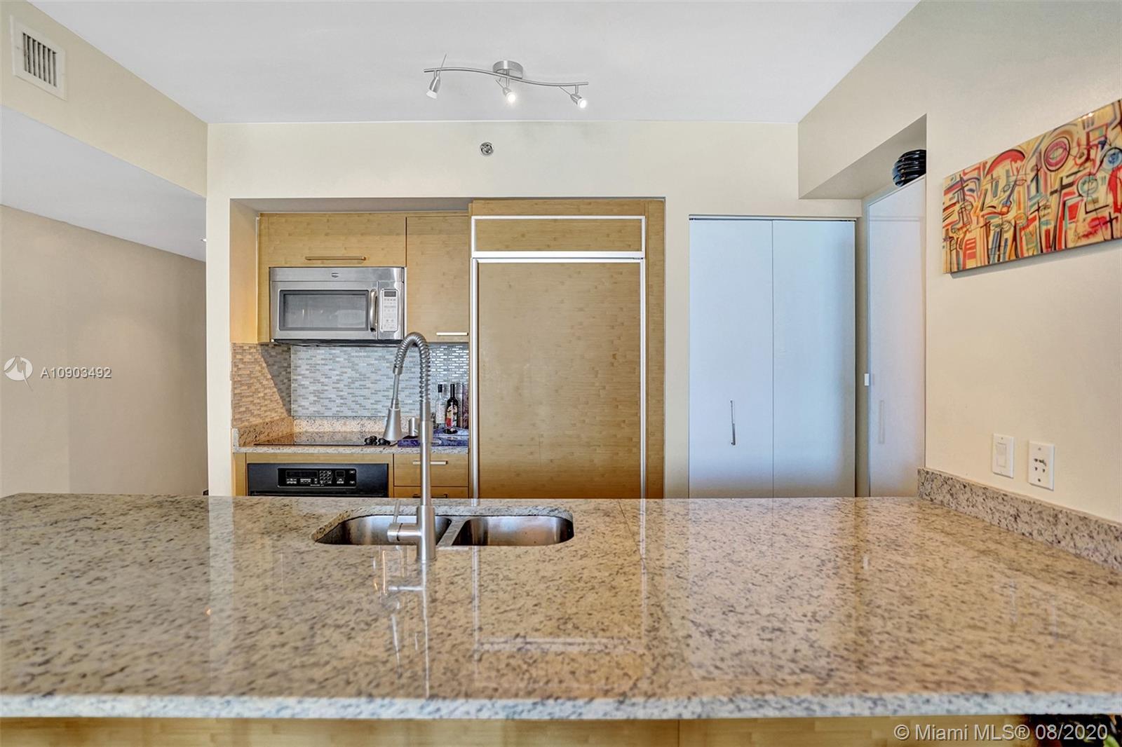 Ver detalles 3009 1 / 1 844 sq. ft. $ 2020-08-26 0 foto