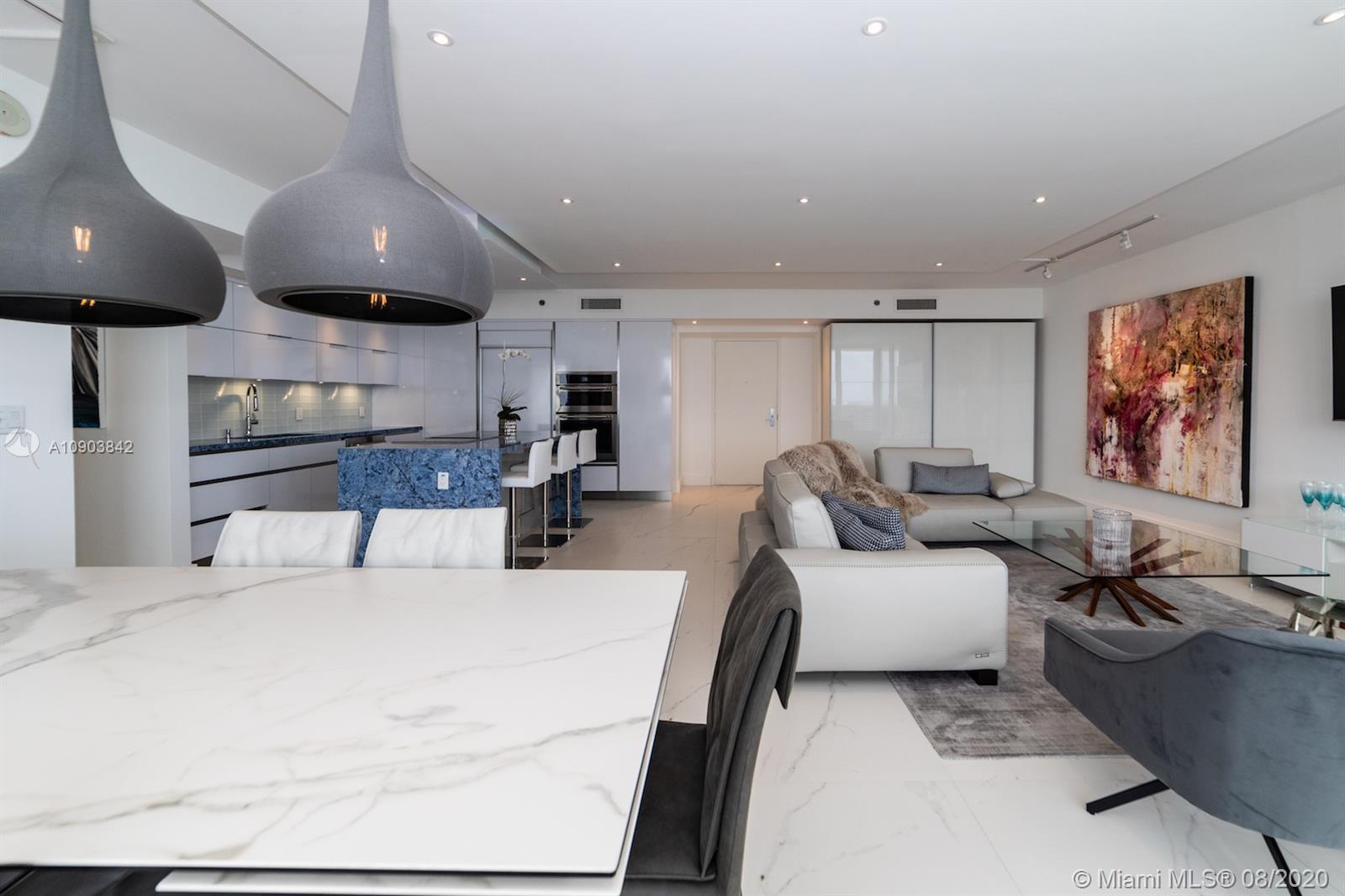Ver detalles 2905 2 / 2 1782 sq. ft. $ 2020-08-03 0 foto