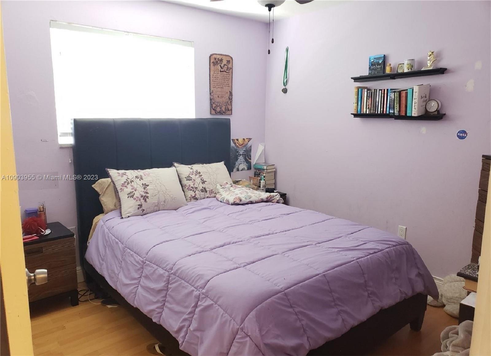 Ver detalles 5 / 3 2036 sq. ft. $ 2020-08-03 0 foto