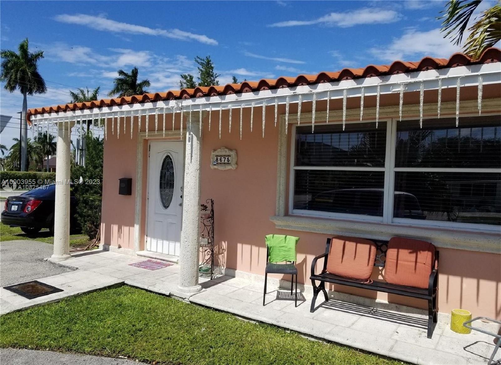 Ver detalles 5 / 3 2036 sq. ft. $ 2020-08-03 0 foto