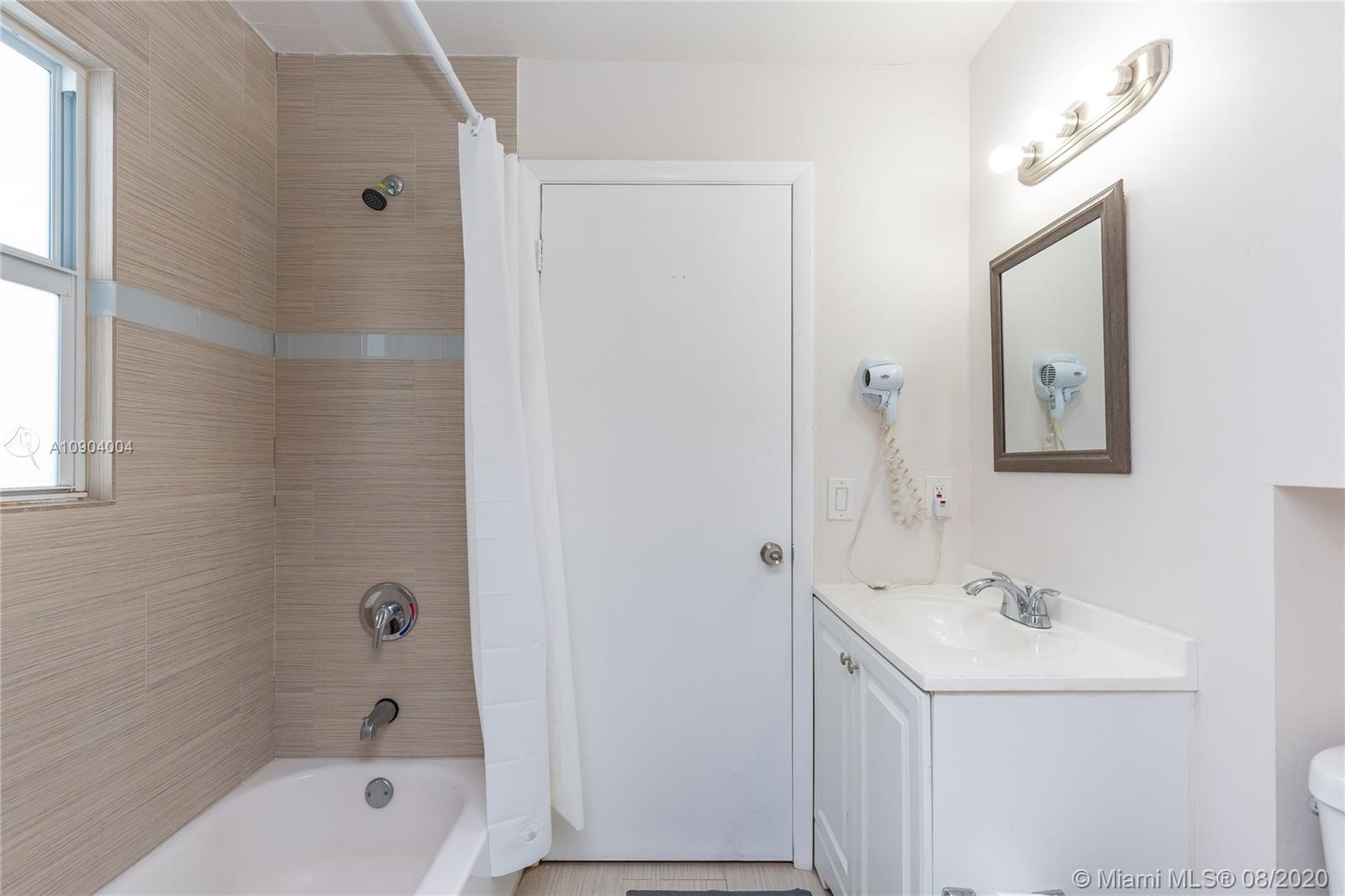 See details / sq. ft. $ 2021-04-04 0 Photo