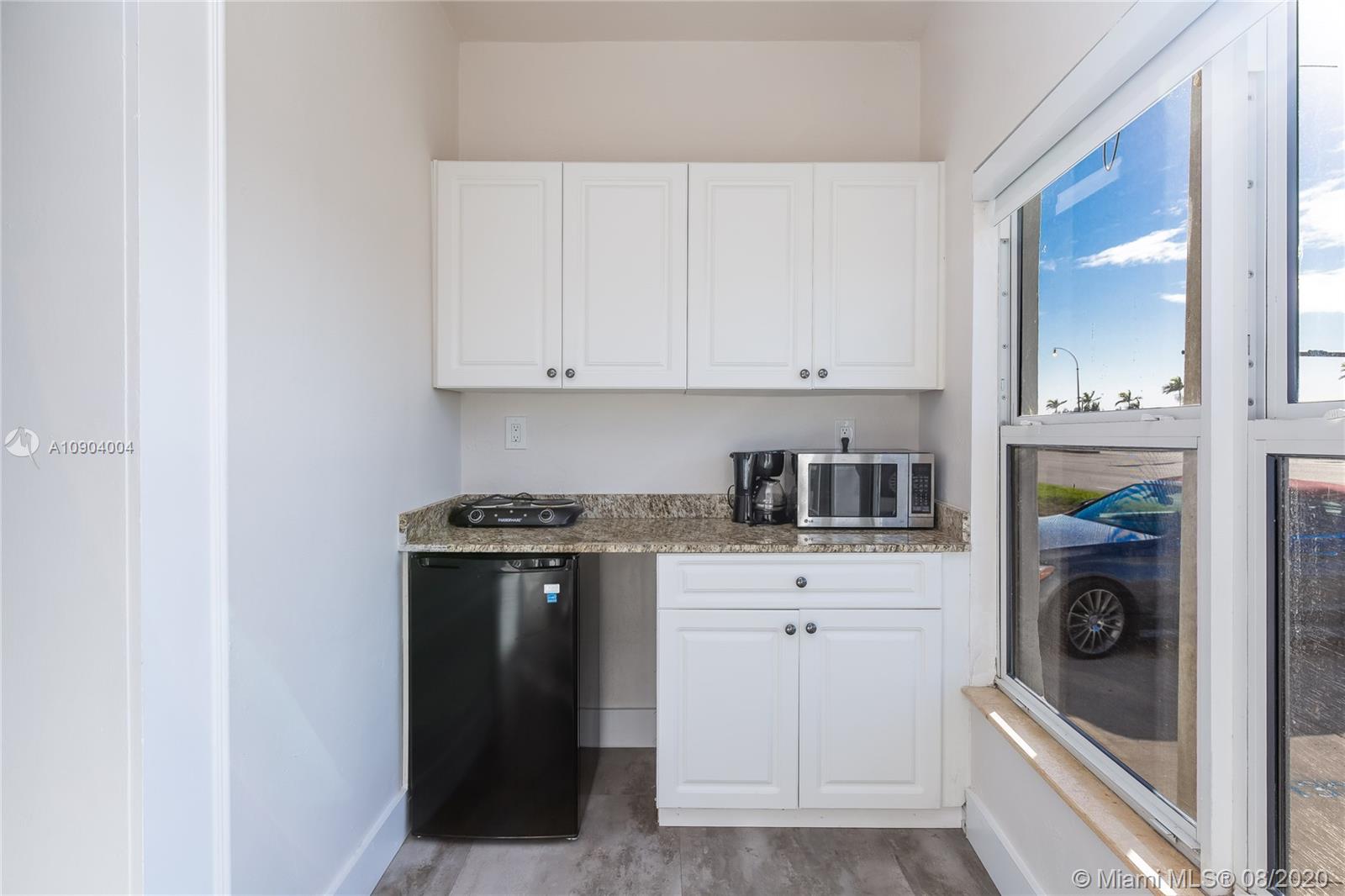 See details / sq. ft. $ 2021-04-04 0 Photo