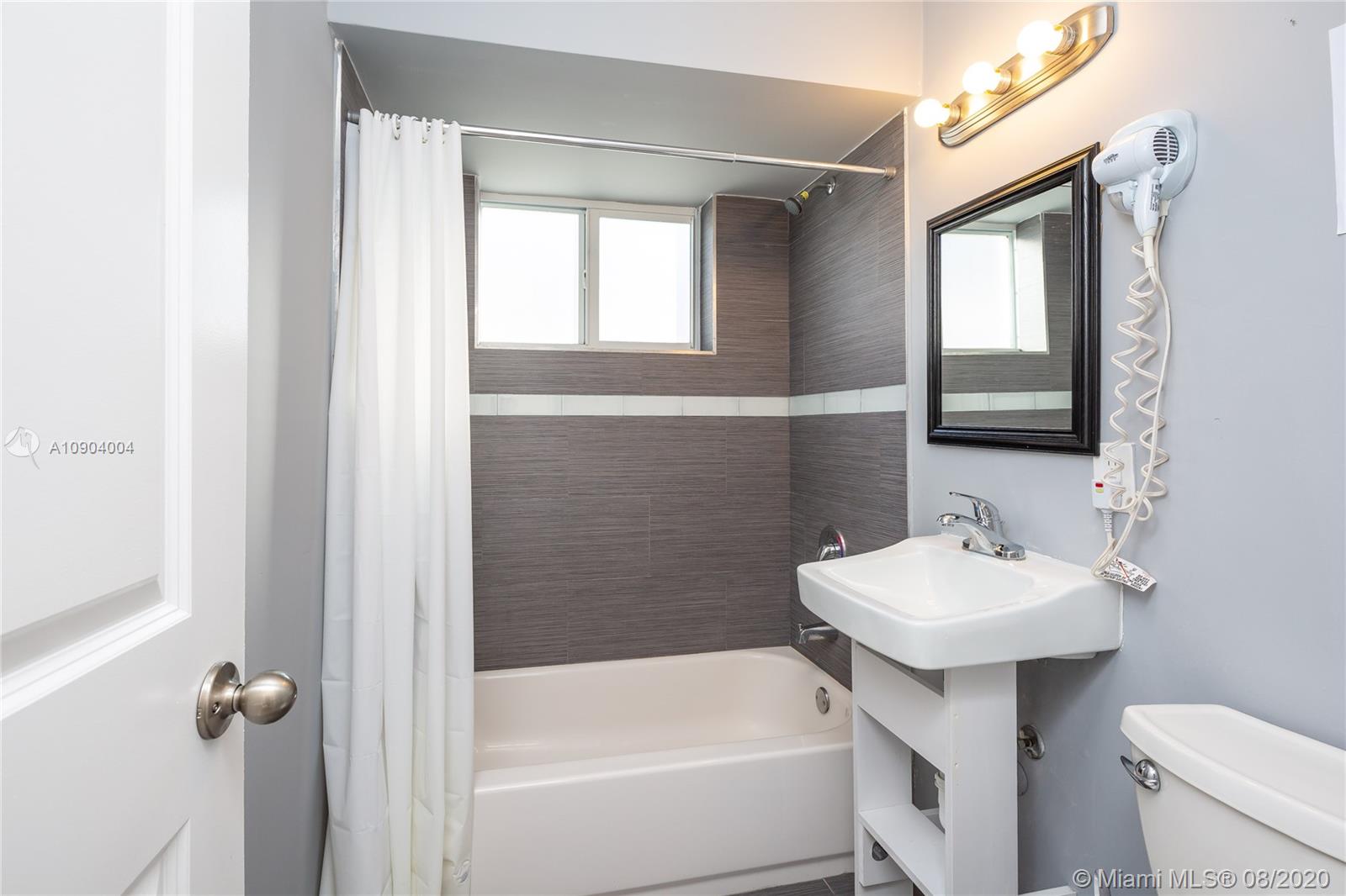 See details / sq. ft. $ 2021-04-04 0 Photo