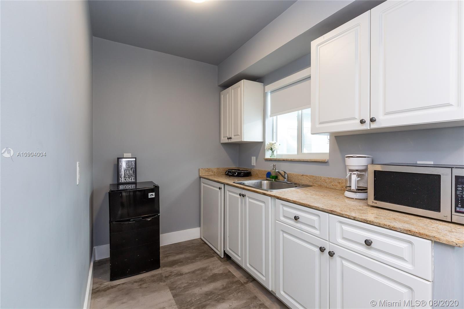 See details / sq. ft. $ 2021-04-04 0 Photo