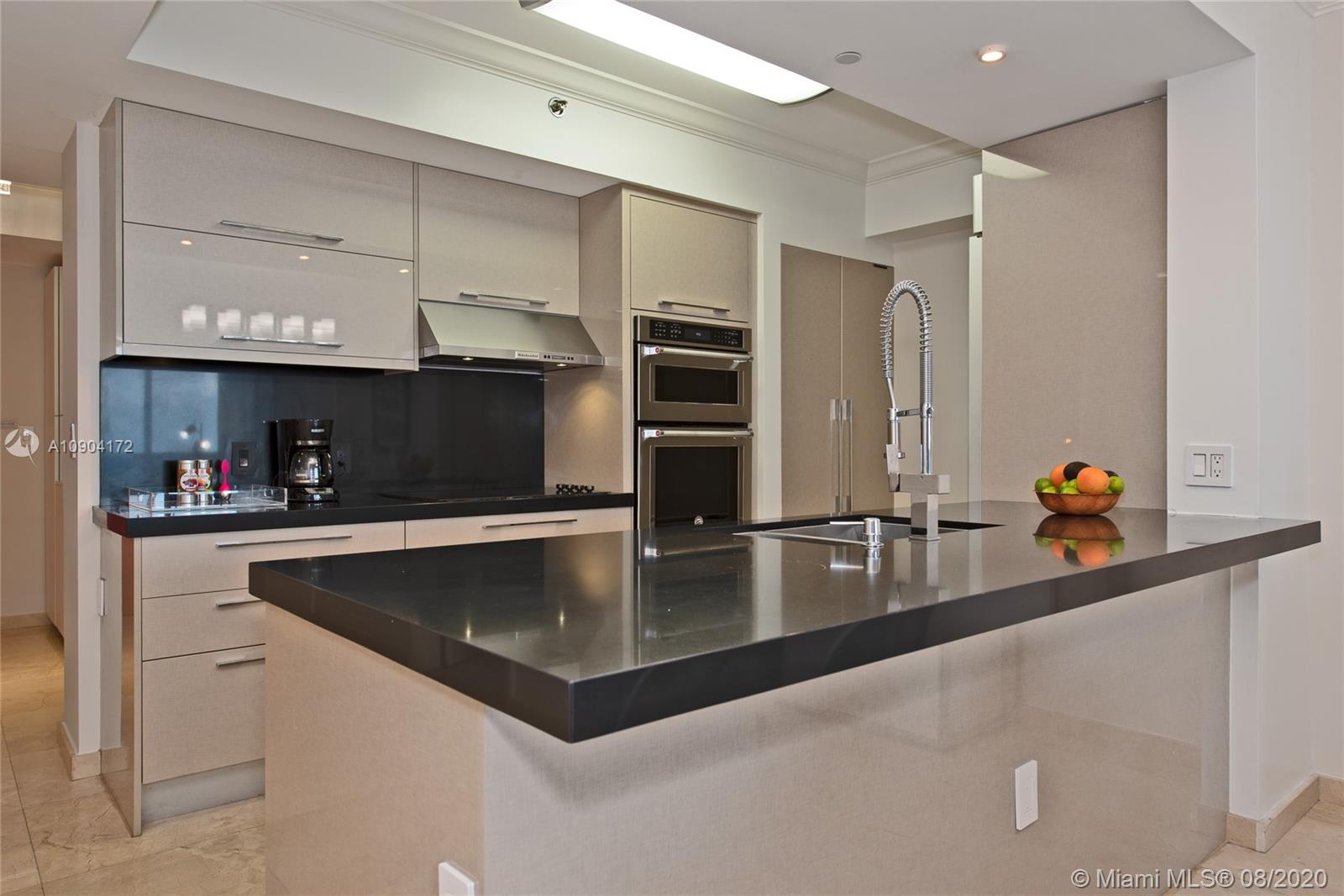 Ver detalles 4004 3 / 3 1675 sq. ft. $ 2020-08-31 0 foto