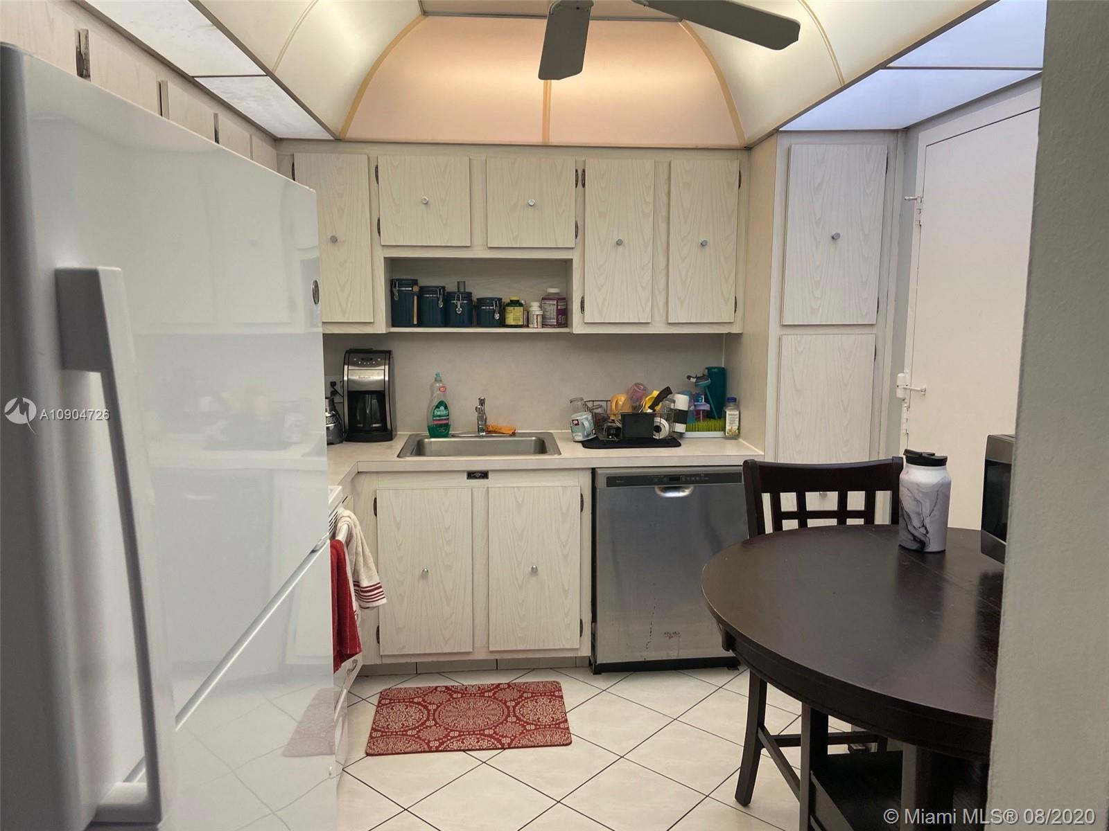 Photo of 3800 Ocean Dr #315, Hollywood, Florida, 33019 -