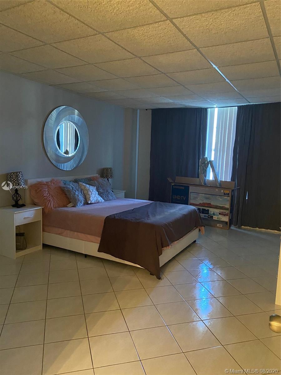 Photo of 3800 Ocean Dr #315, Hollywood, Florida, 33019 -
