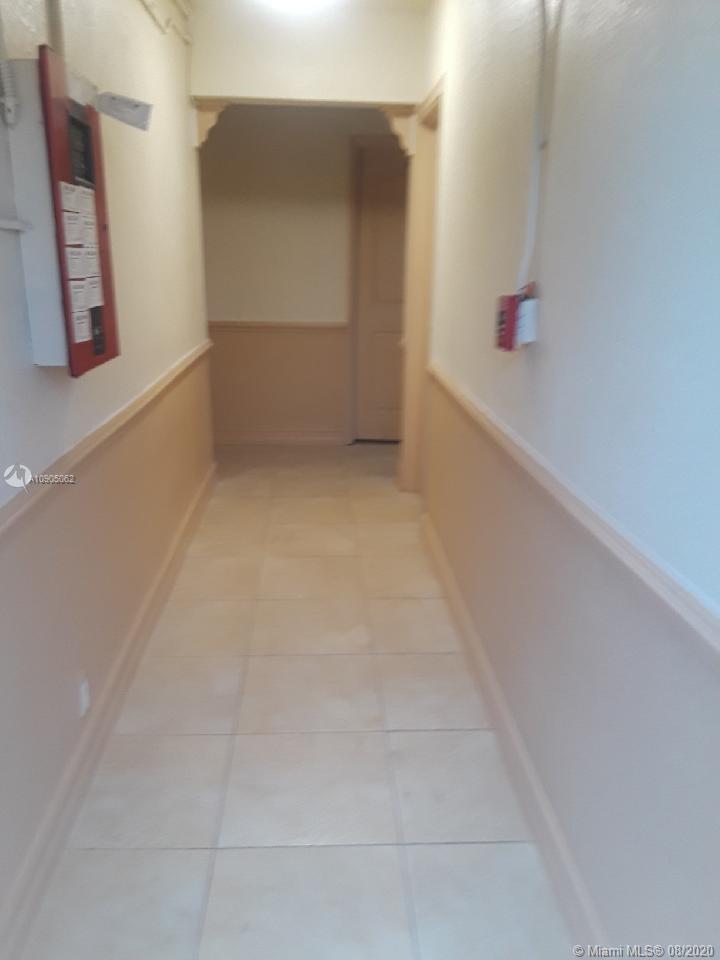See details / 3862 sq. ft. $ 2020-08-05 0 Photo